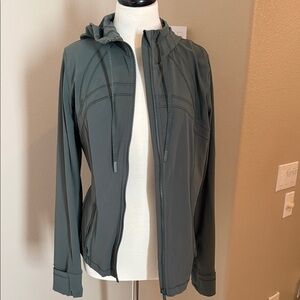 Women’s Green define Hooded zip Jacket